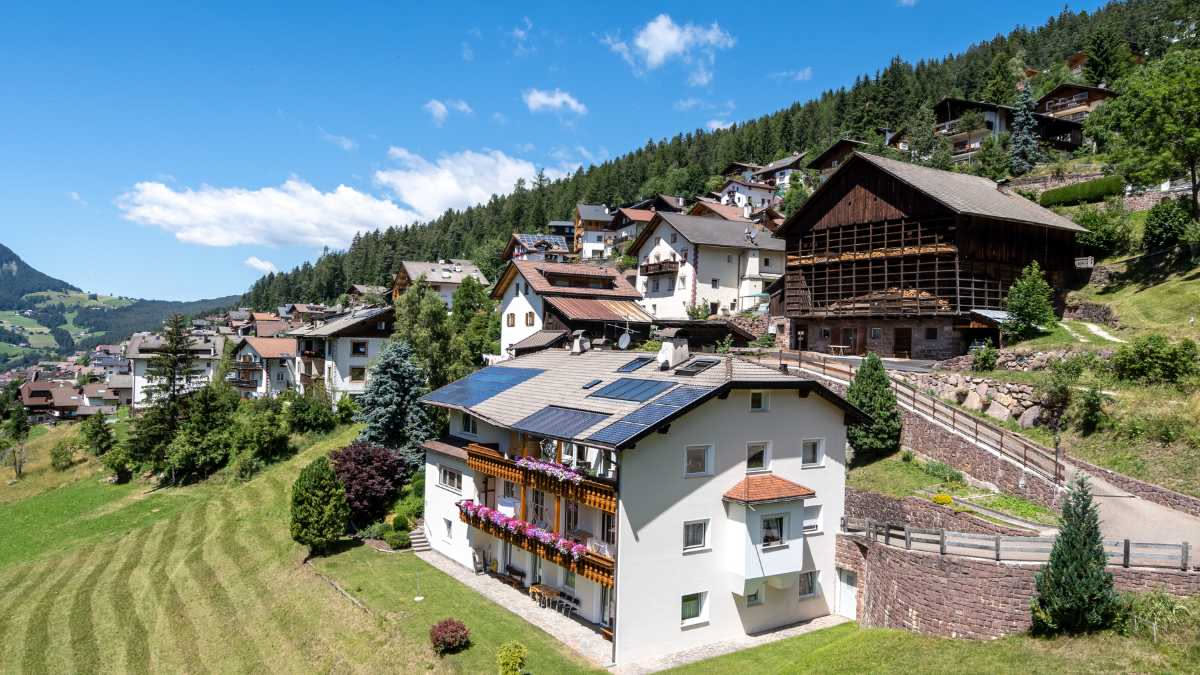 Piano terra: perché dormire al livello basso rende la casa più vivibile