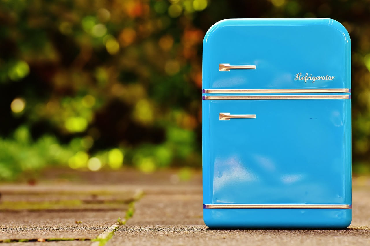 Frigorifero spento in vacanza: come proteggerlo senza sprechi
