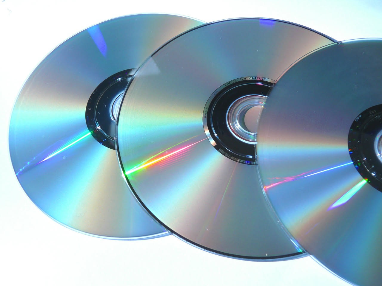 CD e DVD vecchi: come riciclarli e dargli una seconda vita