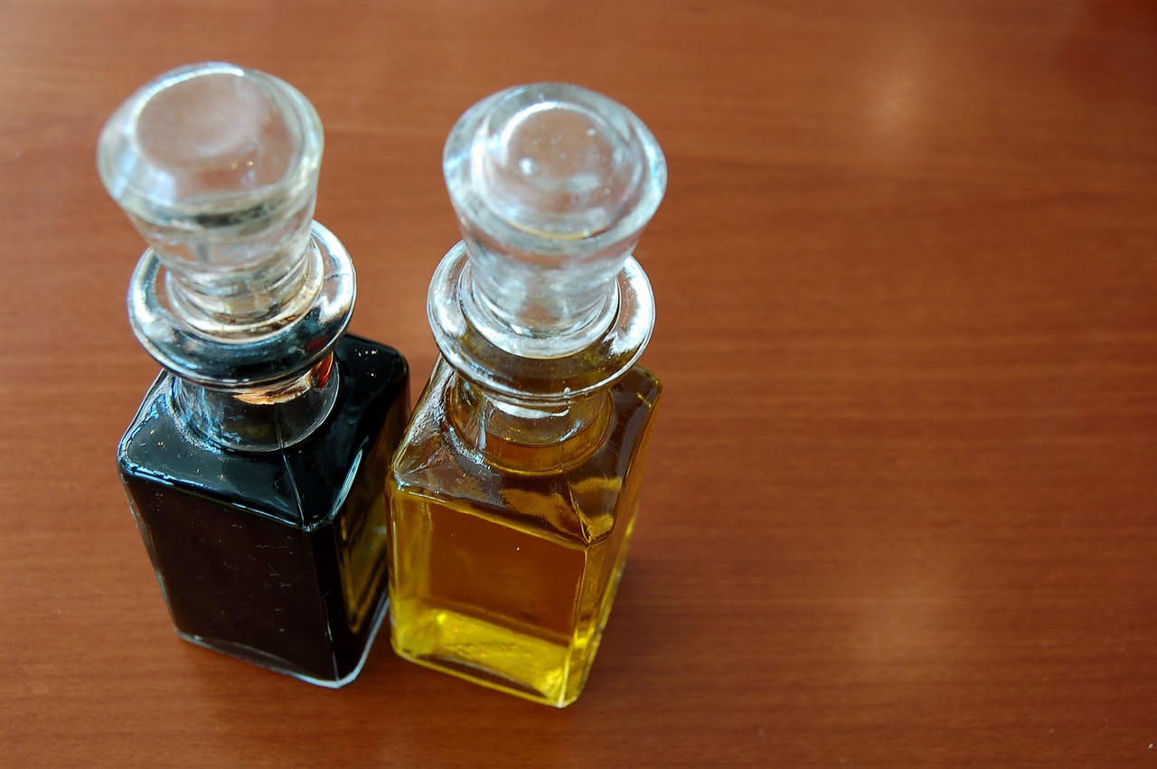 Riciclare le bottiglie di olio: 6 modi pratici per riutilizzarle